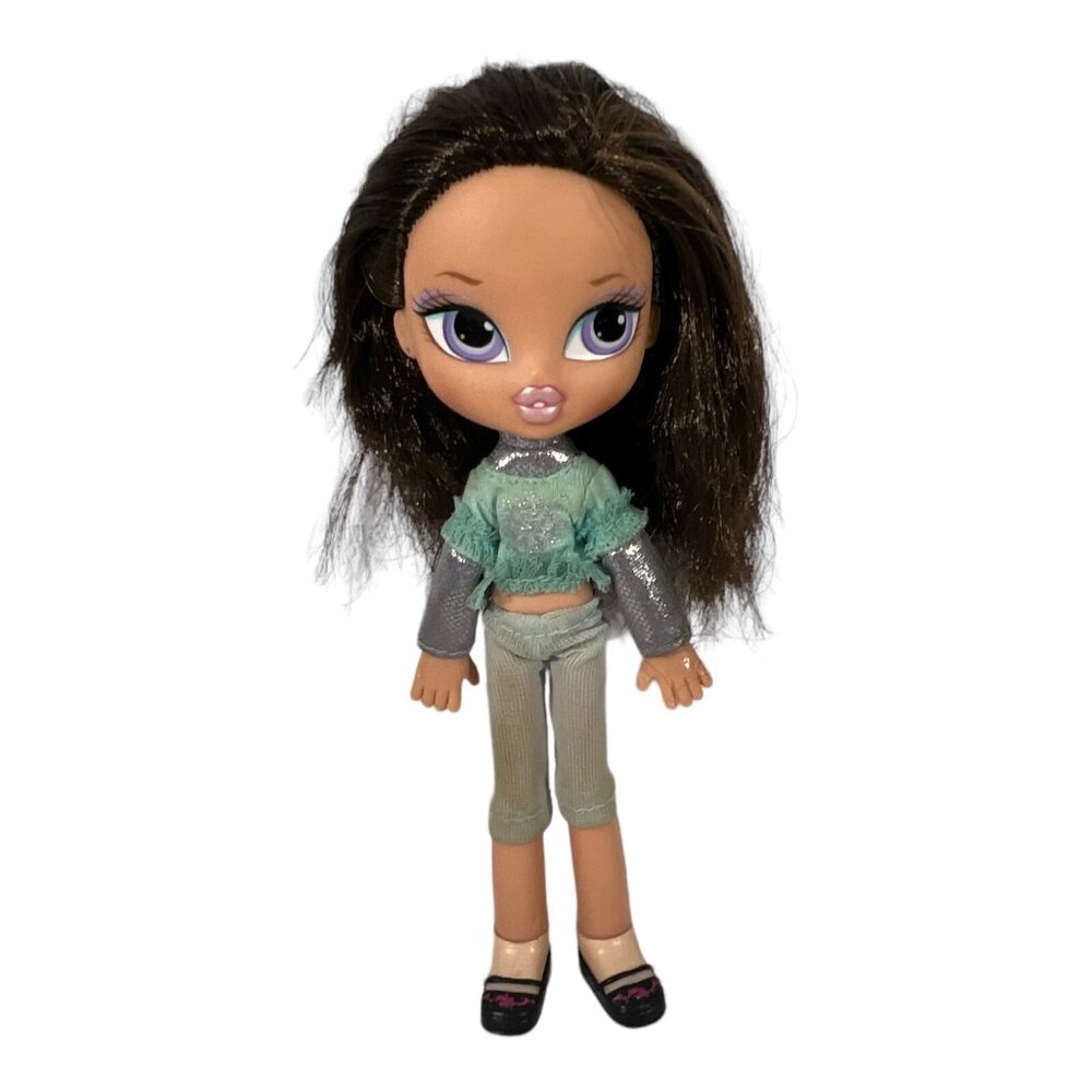 Bratz‎ Kidz YASMIN With Feet and clothing